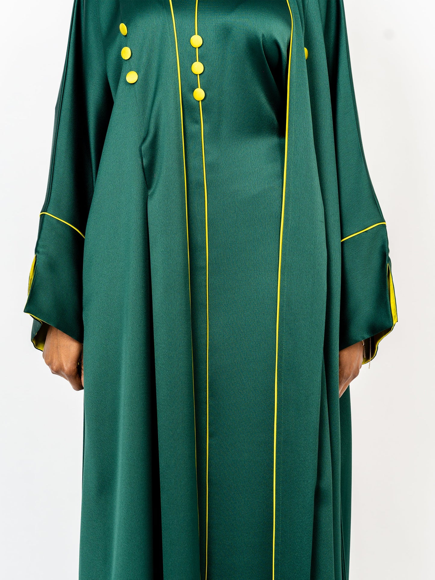 Aswad Abaya